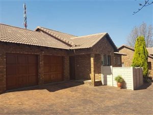 3 Bedroom Cluster in Albemarle