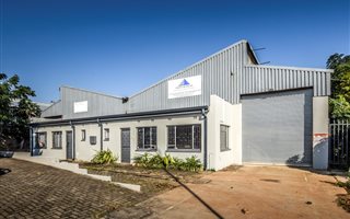 450 m² Industrial space in Rocky Drift
