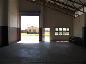 220 m² Industrial space in Empangeni Central