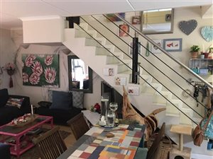 2 Bed Duplex in Magaliessig