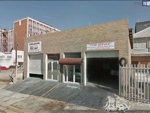 370 m² Commercial space in North End
