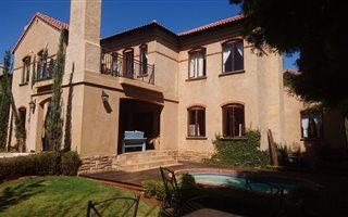 4 Bedroom House in Mooikloof Gardens