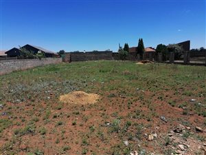 1048 m² Land available in Meyerton Park