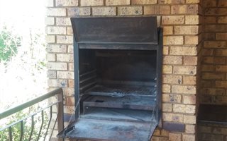 2 Bedroom Simplex in Sonneveld
