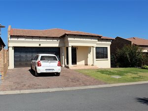 3 Bed Cluster in Noordwyk