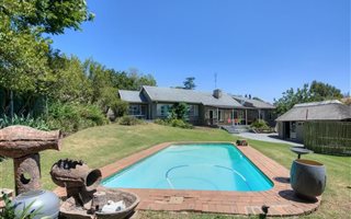 4 Bedroom House in Robin Acres