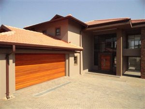 4 Bed House in Izinga Ridge