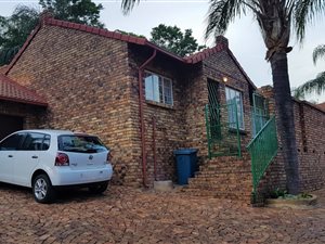 3 Bed Simplex in Faerie Glen