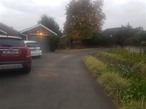 3 Bed Simplex in Scottsville