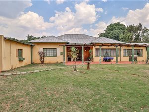 4 Bed House in Westdene