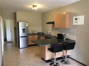 2 Bed Apartment in Ruimsig