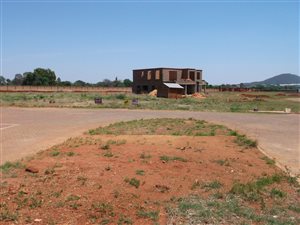 503 m² Land available in Hesteapark