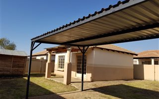 2 Bedroom Townhouse in Tuscan Village