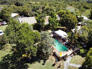 1 ha Farm in Kameeldrift East