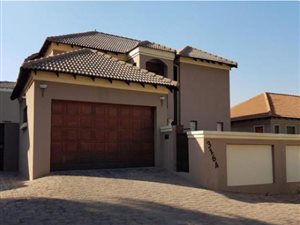 3 Bed House in Rooihuiskraal