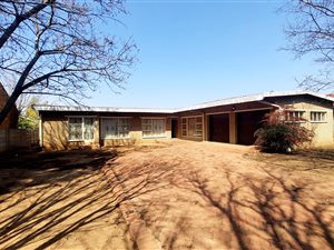 3 Bed House in Riebeeckstad