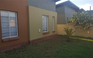 3 Bedroom House in Waterval East