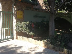 2 Bedroom Simplex in Florauna