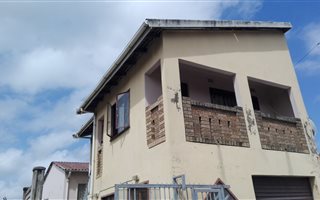 2 Bedroom House in Forest Haven