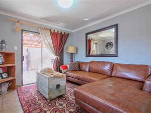 3 Bed Cluster in Pomona