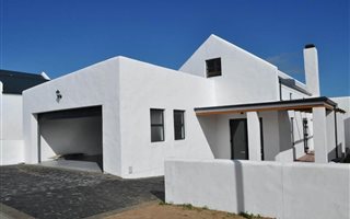 2 Bedroom House in Myburgh Park