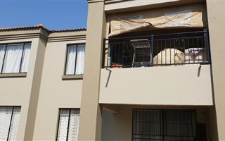 3 Bedroom Apartment in Ruimsig