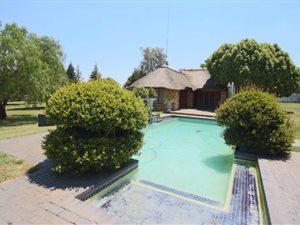 4 Bed House in Randjesfontein
