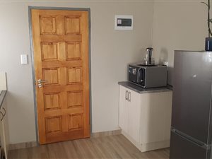 2 Bedroom House in Witpoortjie