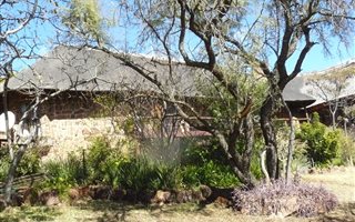 4 Bedroom House in Boekenhoutskloof and surrounds