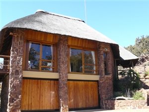 4 Bed House in Boekenhoutskloof and surrounds