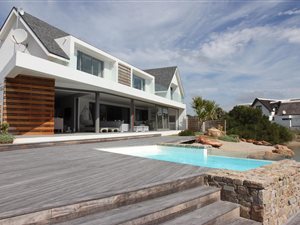 6 Bed House in St Francis Bay Canals
