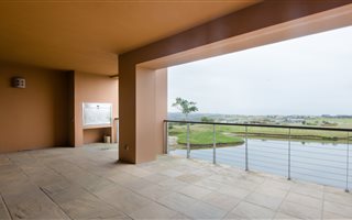 2 Bedroom Apartment in Oubaai and surrounds
