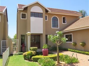 3 Bed House in Woodlands Estate