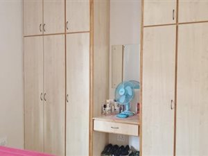 2 Bed Apartment in White River Central