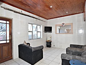 3 Bed Apartment in Parow