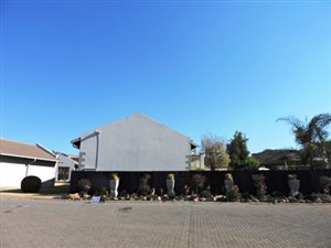 3 Bed Simplex in Meyersdal