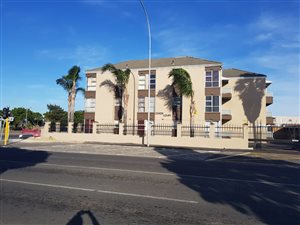 2 Bed Apartment in Goodwood
