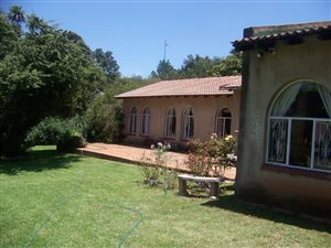 3 ha Farm in Golf View