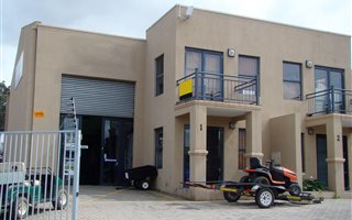 195 m² Commercial space in Plankenbrug