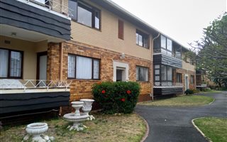 1 Bedroom Apartment in Bergvliet
