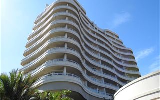 4 Bedroom Penthouse in Umhlanga Rocks