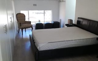 2 Bedroom Garden Cottage in Rangeview
