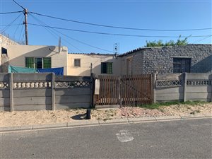 3 Bed House in Blue Downs