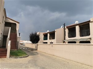 2 Bed Apartment in Parkdene