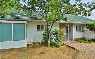 4 Bedroom House in Bordeaux