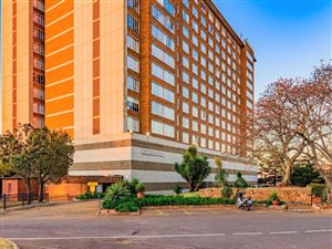 1 Bed Apartment in La Montagne