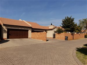 4 Bed Townhouse in Equestria