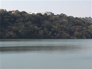 1000 m² Land available in Boschkop
