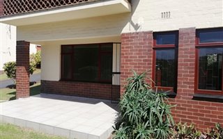2 Bedroom Apartment in Umtentweni