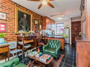 2 Bed Apartment in Onder Papegaaiberg
